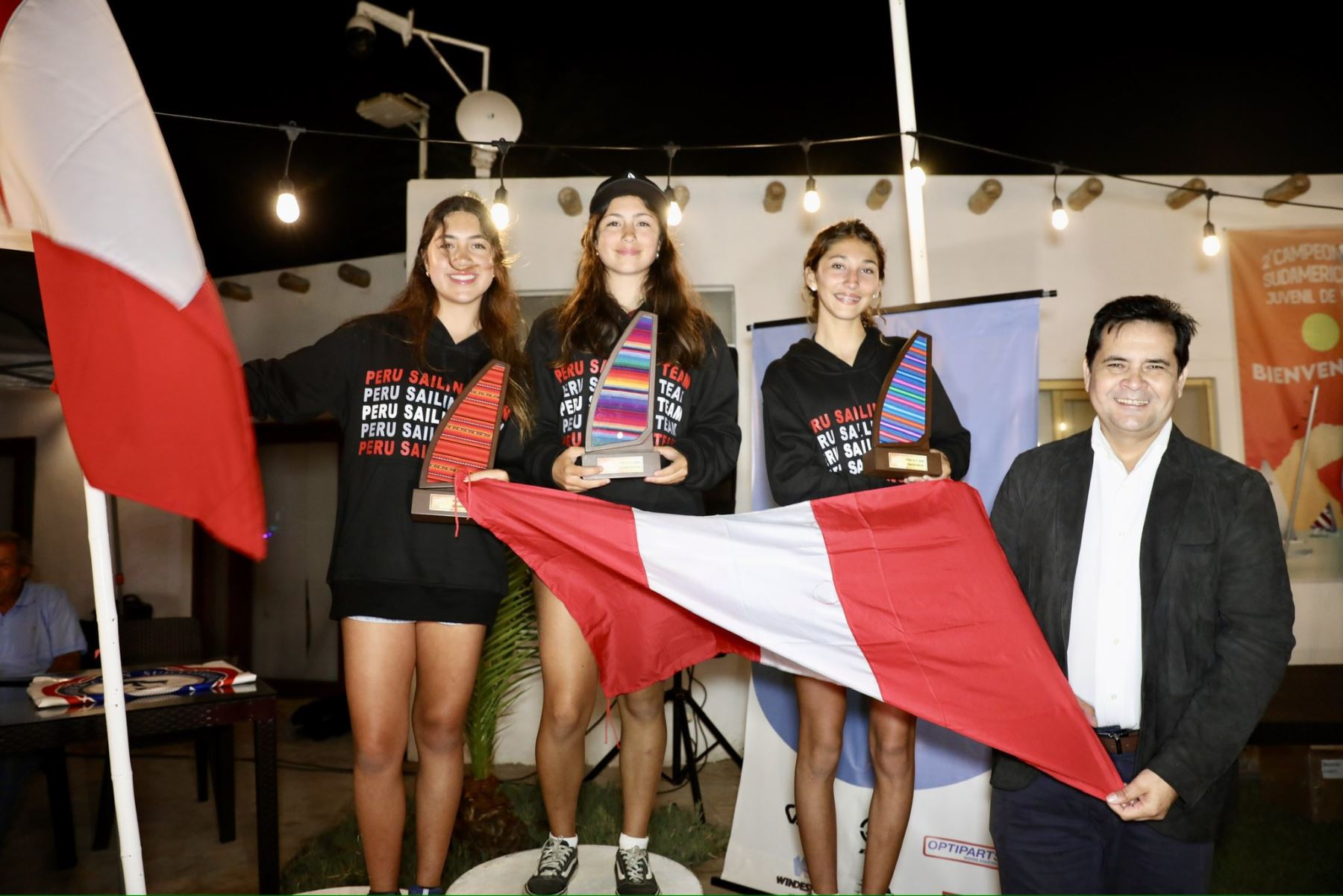 Los deportistas peruanos subieron a lo más alto en el Sudamericano Juvenil de Vela 2024