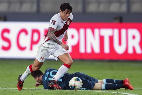 Gianluca Lapadula será la principal carta de gol de los peruanos ante Argentina