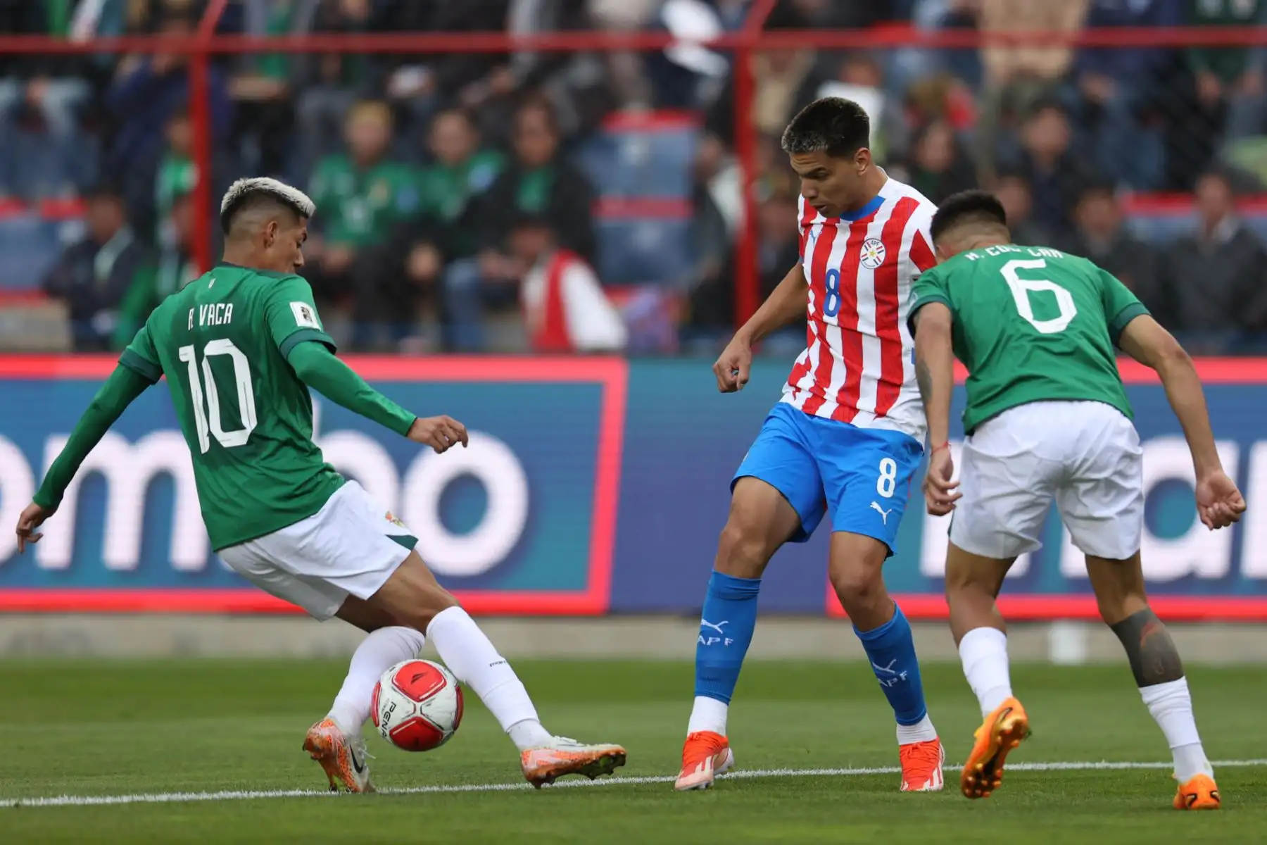 Con goles de Almirón y Enciso, Paraguay suma un valioso punto que lo deja en clasificación directa al mundial 2026, con un empate que mantiene el invicto de Gustavo Alfaro como técnico guaraní. Foto: EFE