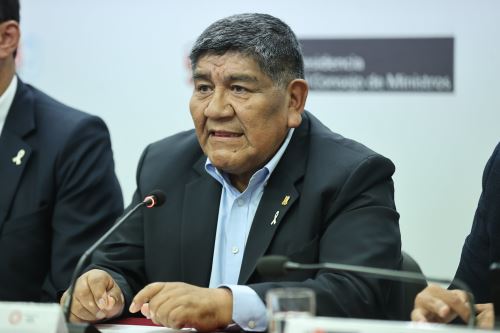 Ministro de Energía y Minas, Rómulo Mucho, anuncia que el proyecto minero Tía María, ya es una realidad y empezó a contratar jóvenes de la provincia de Islay en Arequipa. Foto: PCM