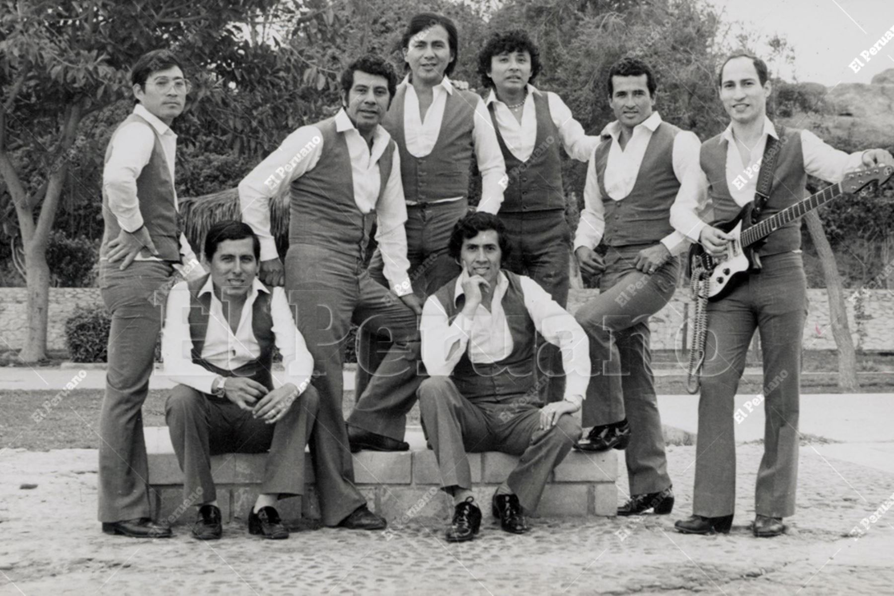 Lima - 1974 / Los Mirlos, conjunto musical de gran éxito. Son creadores de la cumbia amazónica. Foto: Archivo Histórico de El Peruano / Difusión