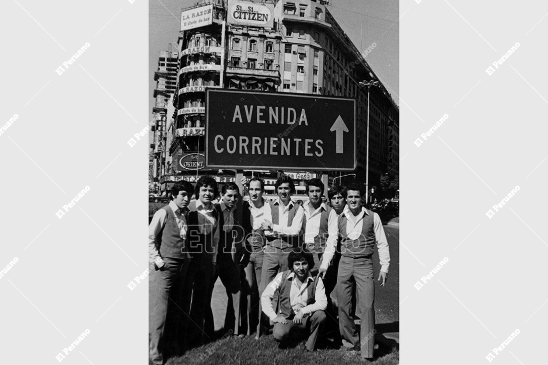 Buenos Aires - 1981 / Los Mirlos, reyes de la cumbia amazónica, llevan sus grandes éxitos a Argentina. Foto: Archivo Histórico de El Peruano / Difusión