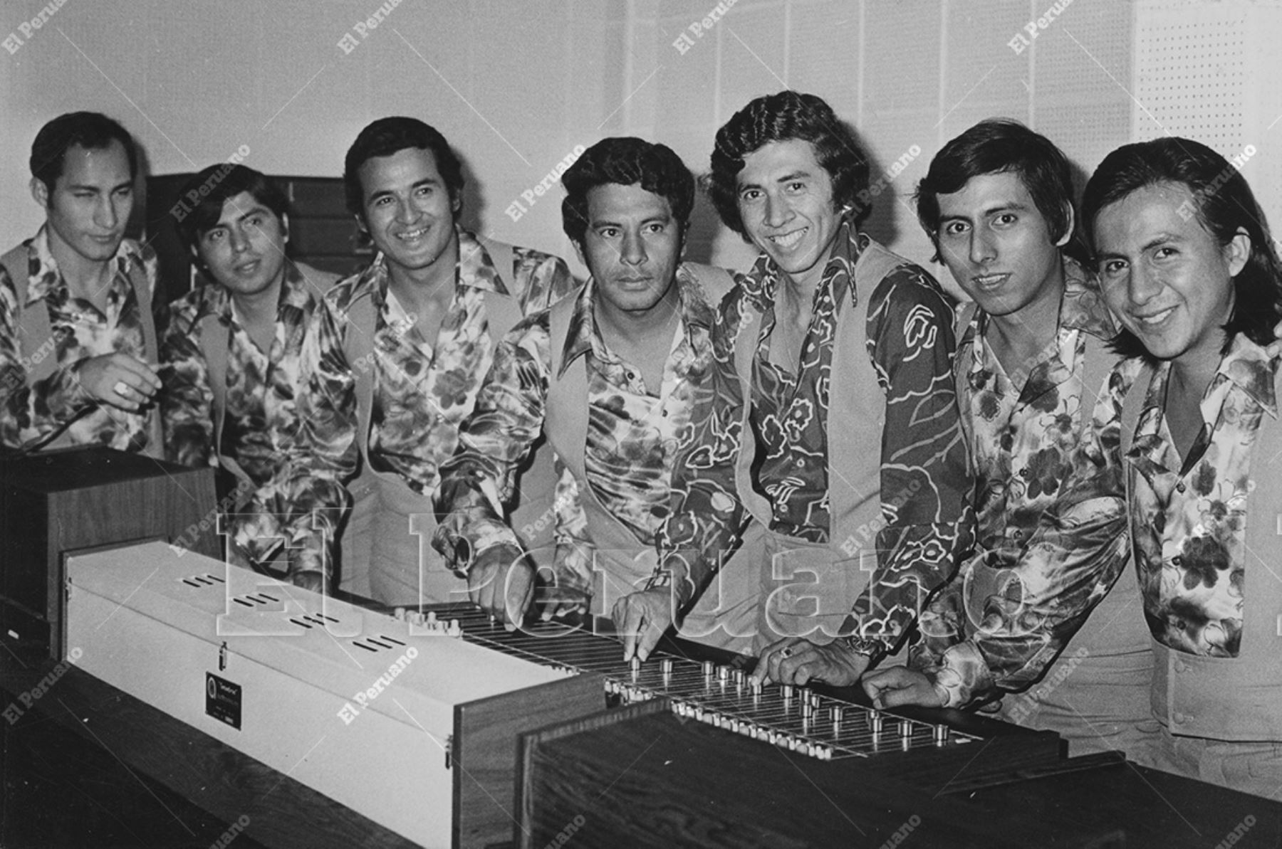 Lima - 1980 / Los Mirlos, grupo musical que triunfa con éxitos como El Sonido Selvático, Cumbia Amazónica y  Con sabor a selva. Foto: Archivo Histórico de El Peruano / Difusión