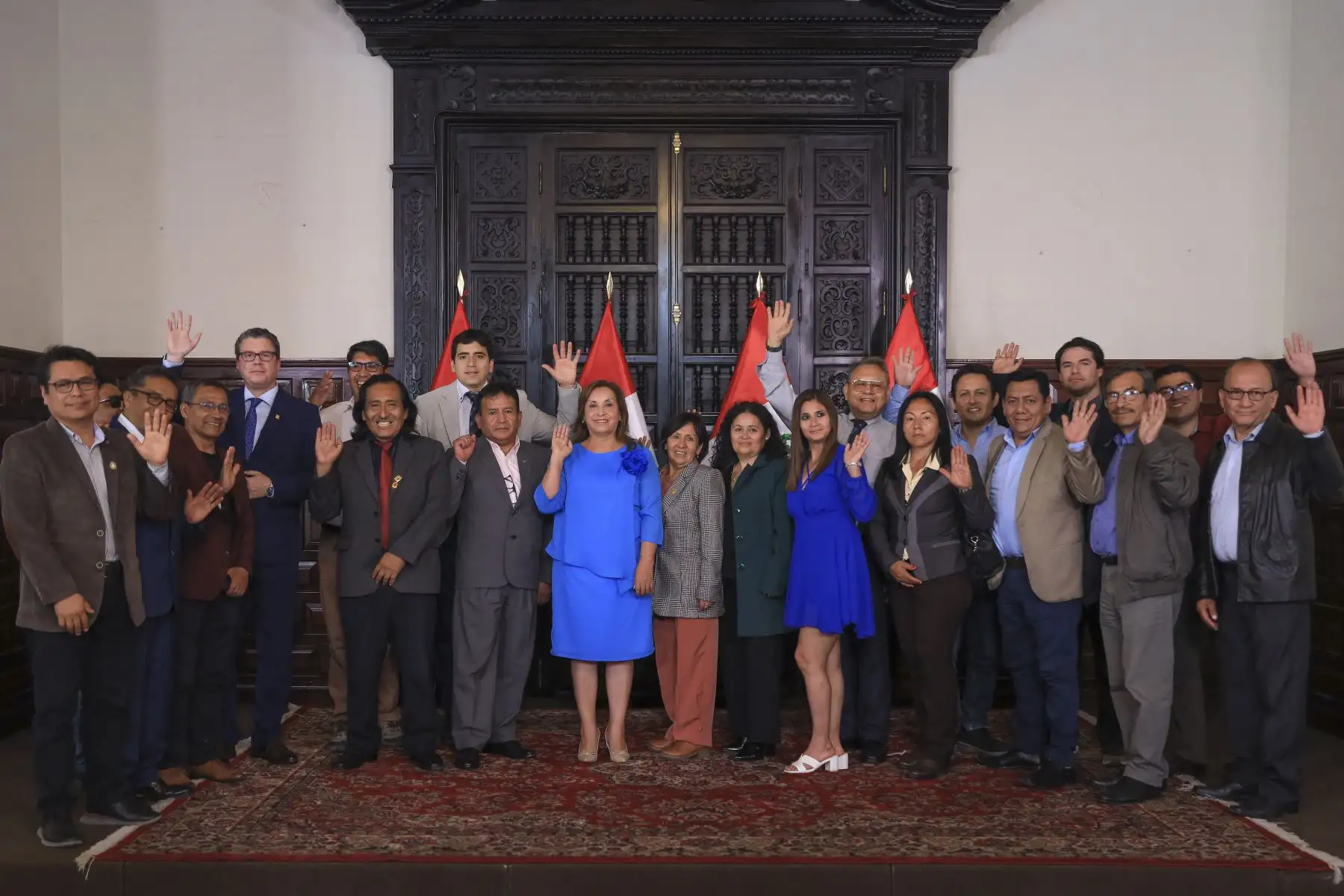 La señora Presidenta de la República participará de la Promulgación de la Ley que autoriza el nombramiento de los docentes contratados en las Universidades públicas, para la categoría de Profesor Auxiliar y Profesor Asociado; el cual busca asegurar la estabilidad laboral del docente, la mejora de la calidad educativa y el fortalecimiento de la Educación Superior Pública en el Perú. Foto: ANDINA/Prensa Presidencia