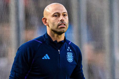 Javier Mascherano dirigiendo a la selección argentina Sub 20