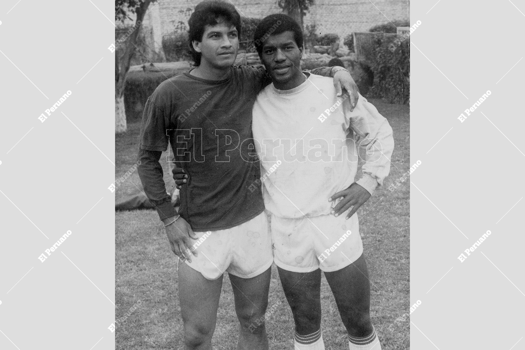 Lima - 26 junio 1989 / Franco Navarro y Julio César Uribe cuando la selección peruana de fútbol se preparaba para las eliminatorias al mundial de Italia 90. Foto: Archivo Histórico de El Peruano