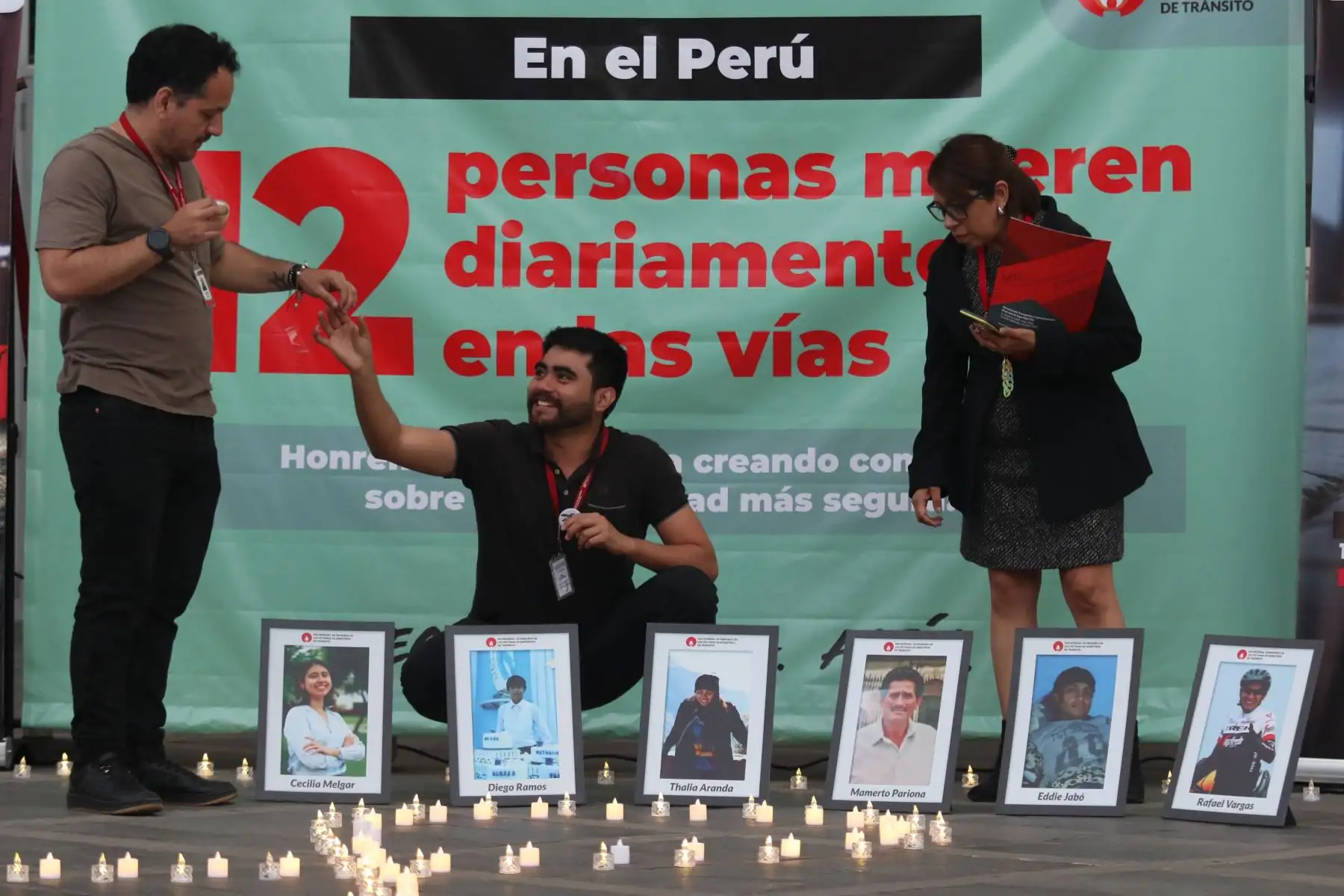 En el marco de la conmemoración del Día Mundial en Memoria de las Víctimas de Siniestros de Tránsito, el Ministerio de Transportes y Comunicaciones convoca a la ceremonia para honrar la memoria de las víctimas y reafirmar el compromiso del MTC de reducir el índice de muertes y lesiones causadas por los siniestros viales, en esta importante fecha de reflexión y acción. FOTO: ANDINA/Héctor Vinces
