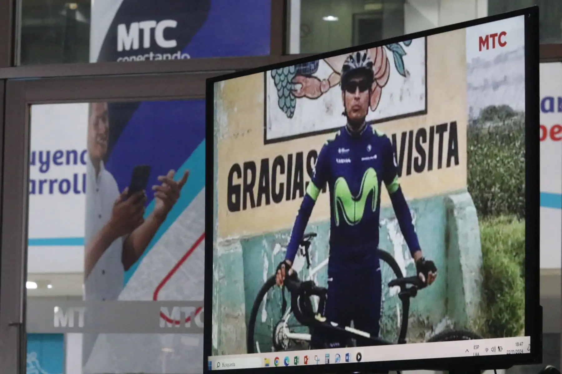 En el marco de la conmemoración del Día Mundial en Memoria de las Víctimas de Siniestros de Tránsito, el Ministerio de Transportes y Comunicaciones convoca a la ceremonia para honrar la memoria de las víctimas y reafirmar el compromiso del MTC de reducir el índice de muertes y lesiones causadas por los siniestros viales, en esta importante fecha de reflexión y acción. FOTO: ANDINA/Héctor Vinces
