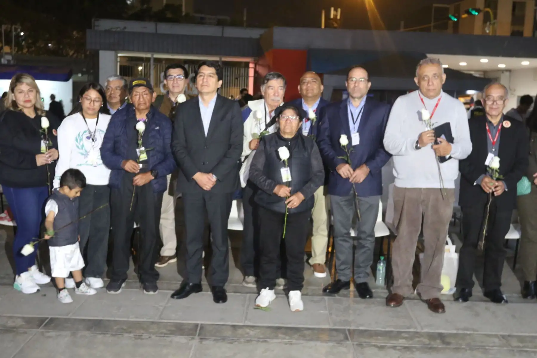 En el marco de la conmemoración del Día Mundial en Memoria de las Víctimas de Siniestros de Tránsito, el Ministerio de Transportes y Comunicaciones convoca a la ceremonia para honrar la memoria de las víctimas y reafirmar el compromiso del MTC de reducir el índice de muertes y lesiones causadas por los siniestros viales, en esta importante fecha de reflexión y acción. FOTO: ANDINA/Héctor Vinces