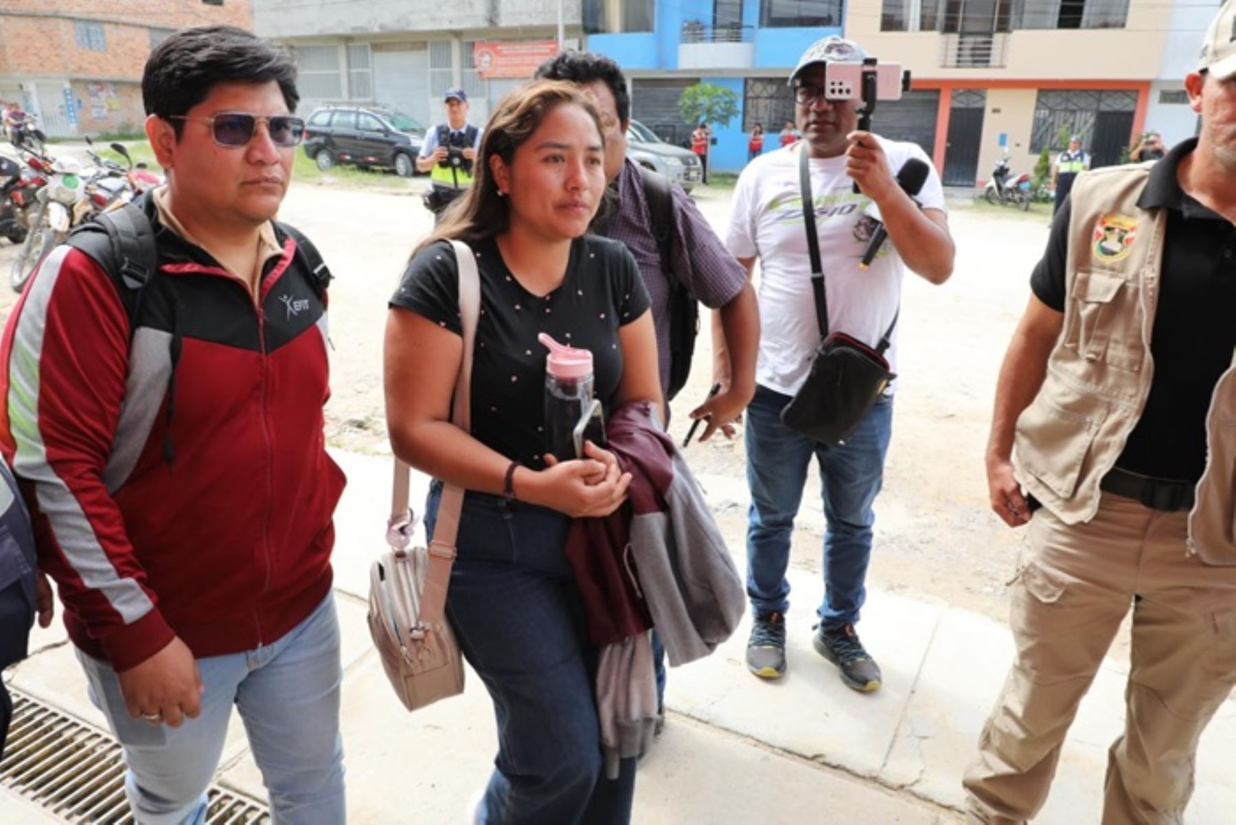 Los familiares de los estudiantes ya se encuentran en San Martín al arribar esta mañana en vuelo humanitario.