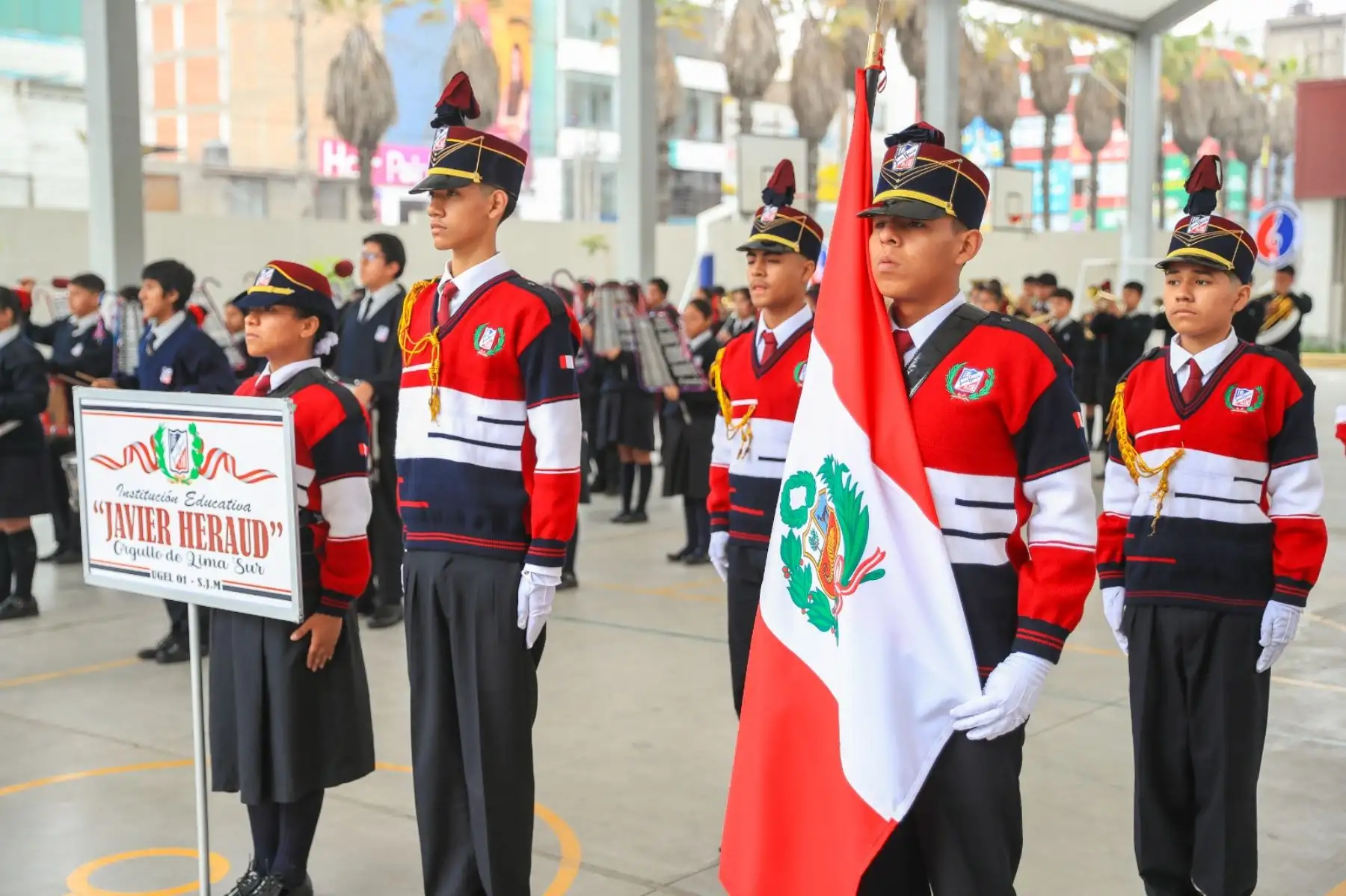 La presidenta de la República participó en la Ceremonia de Inauguración de la I.E. “Javier Heraud”, que beneficiará a más de 2,485 estudiantes del nivel secundario. Esta es la 19a Escuela Bicentenario a inaugurarse. Foto: ANDINA/ Prensa Presidencia