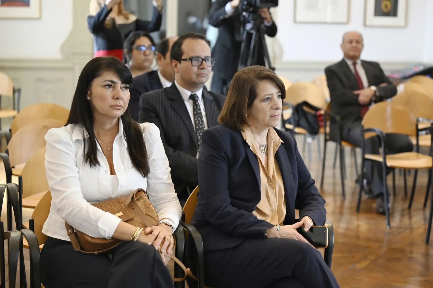 Posteriormente, el mencionado ciudadano colombiano entregó los bienes arqueológicos a un ciudadano peruano, residente en la región Ucayali, en donde permanecieron hasta este año, cuyo traslado fue facilitado por nuestro país para su entrega a los representantes de la República de Colombia. Foto: ANDINA/Difusión