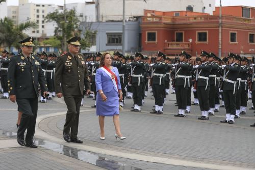 Presidenta Dina Boluarte participa en ceremonia por aniversario de la batalla de Tarapacá