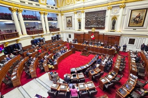 Presentación del Gabinete ministerial ante el pleno del congreso para debatir proyecto de presupuesto 2025