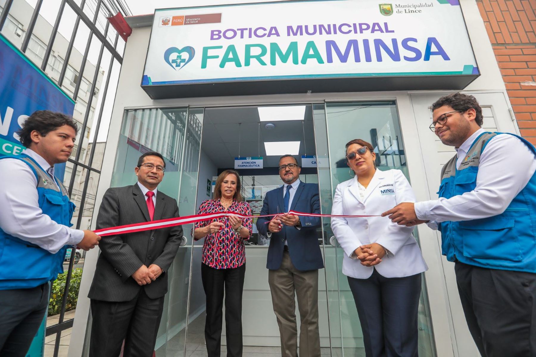 Minsa pone en funcionamiento una nueva botica municipal FarmaMinsa en Lince. Foto: Difusión