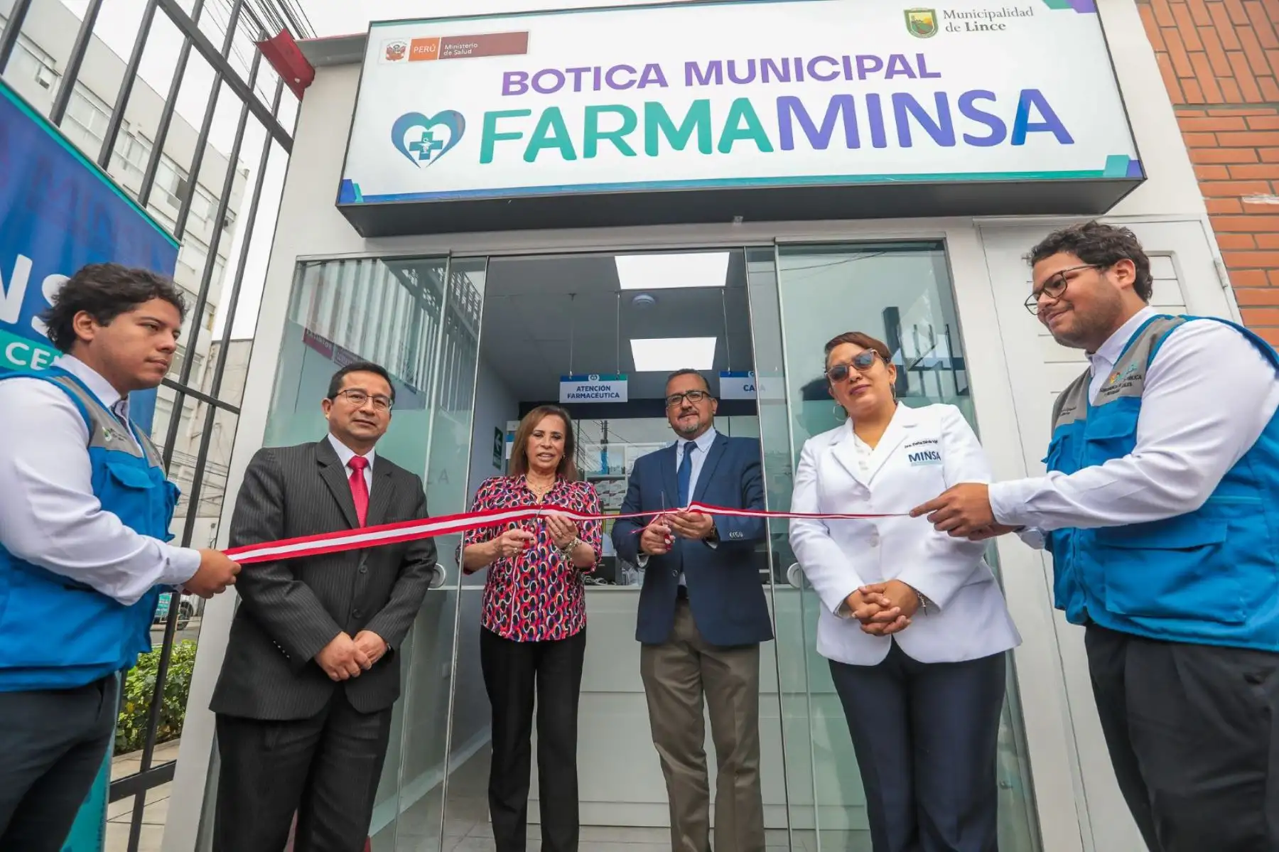 Minsa pone en funcionamiento una nueva botica municipal FarmaMinsa en Lince. Foto: Difusión