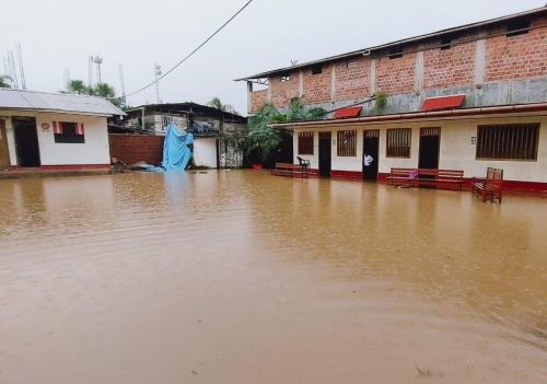 Viviendas y varios locales públicos del distrito de Puerto Bermúdez, en la selva de Pasco, se vieron afectados por las lluvias intensas que se registran desde el miércoles 27 de noviembre. ANDINA/Difusión