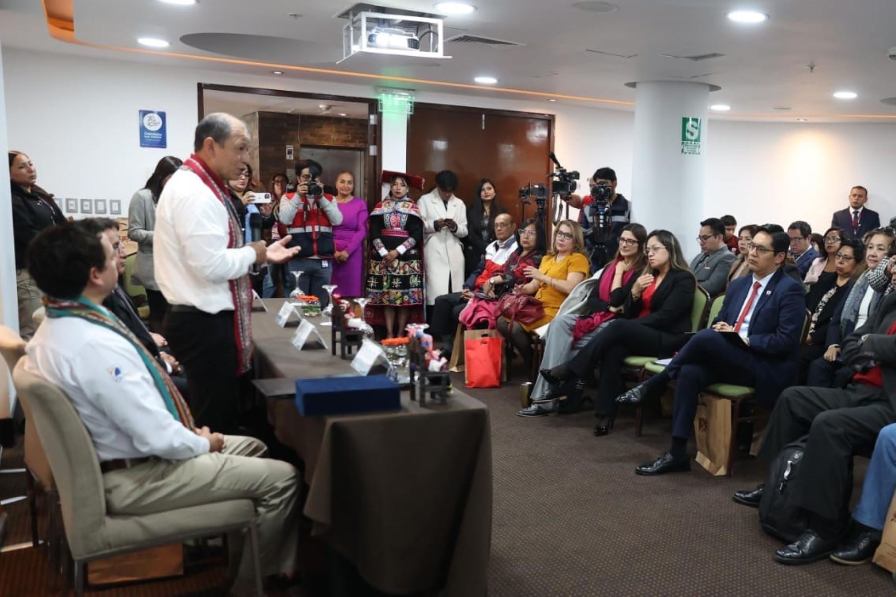 El ministro Daniel Maurate (MTPE) cumplió importante agenda de trabajo en el Cusco. Foto: ANDINA/Difusión