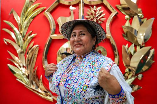 Premio Nacional a la Mujer Artesana