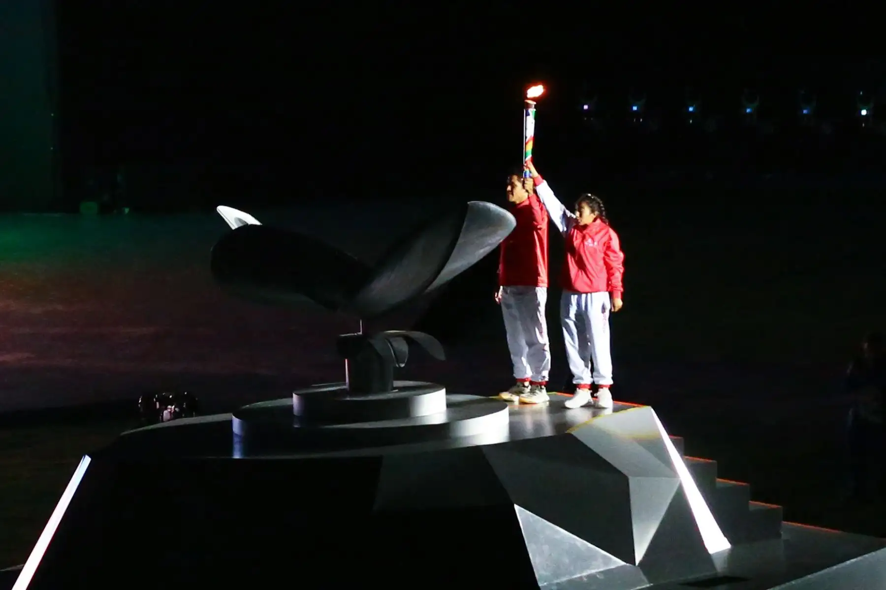 Encendido de la antorcha que da por  inaugurado los Juegos Bolivarianos 2024. Foto: ANDINA/ Eddy Ramos