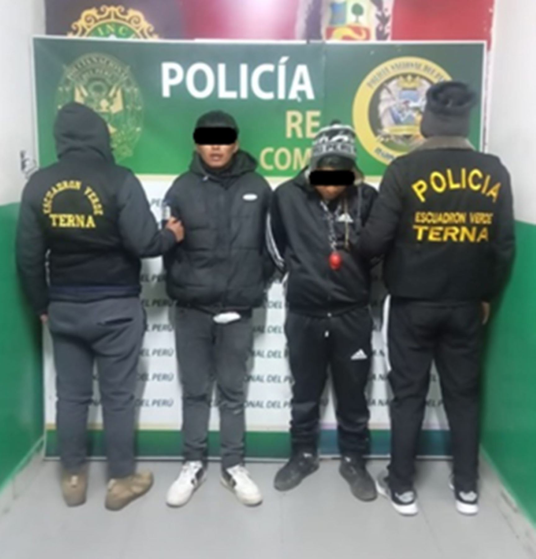 Los sujetos fueron trasladados a la dependencia policial de Huacayo, Junín, para continuar con las diligencias e investigaciones correspondientes. ANDINA/ Policía Nacional del Perú.