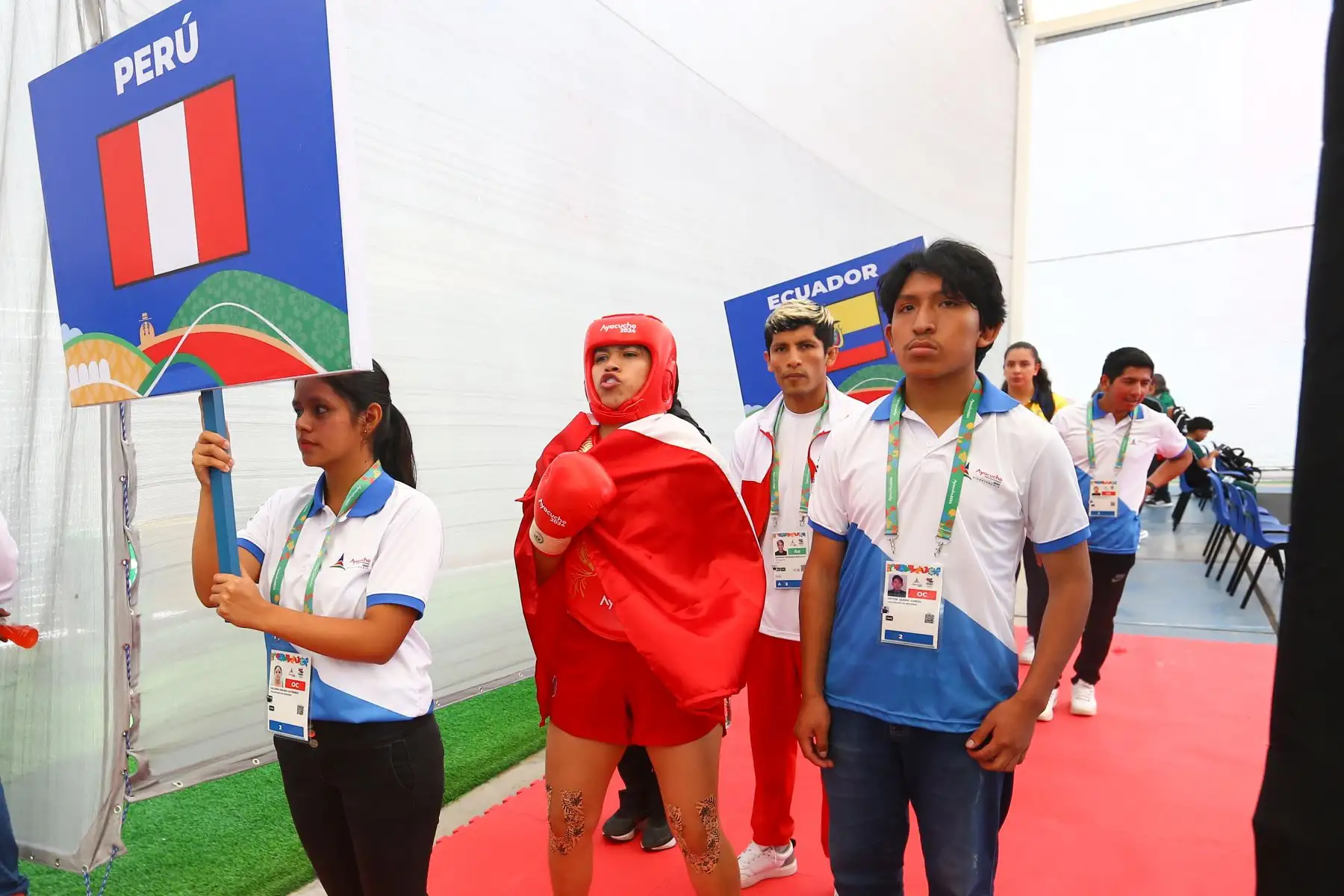La peruana Shirley Llontop Avendaño ganó la pelea ante la representante de Ecuador, Emily Veliz Toabanda en la  categoría Sansa 60 kg femenina de los Juegos Bolivarianos Bicentenario Ayacucho 2024. Foto: ANDINA/ Eddy Ramos
