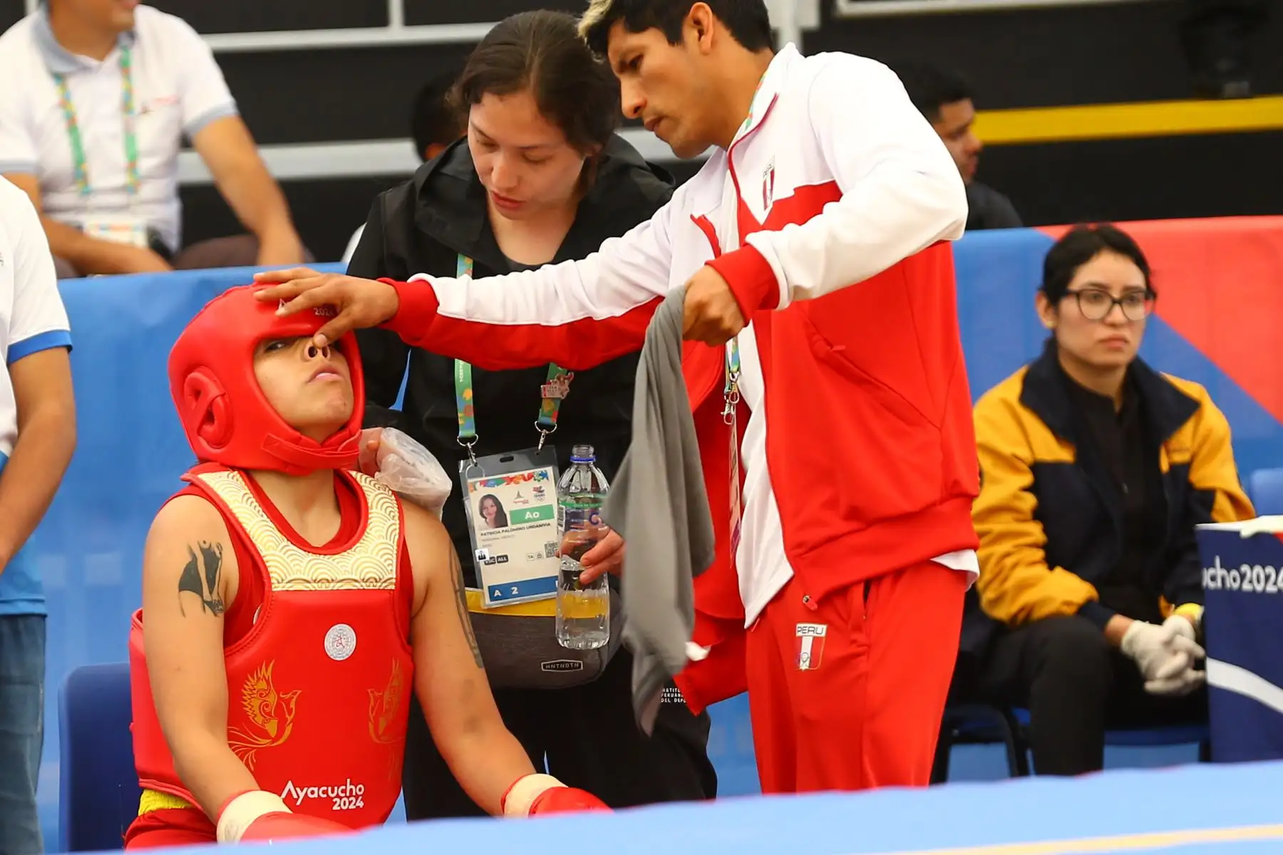 La peruana Shirley Llontop Avendaño ganó la pelea ante la representante de Ecuador, Emily Veliz Toabanda en la  categoría Sansa 60 kg femenina de los Juegos Bolivarianos Bicentenario Ayacucho 2024. Foto: ANDINA/ Eddy Ramos