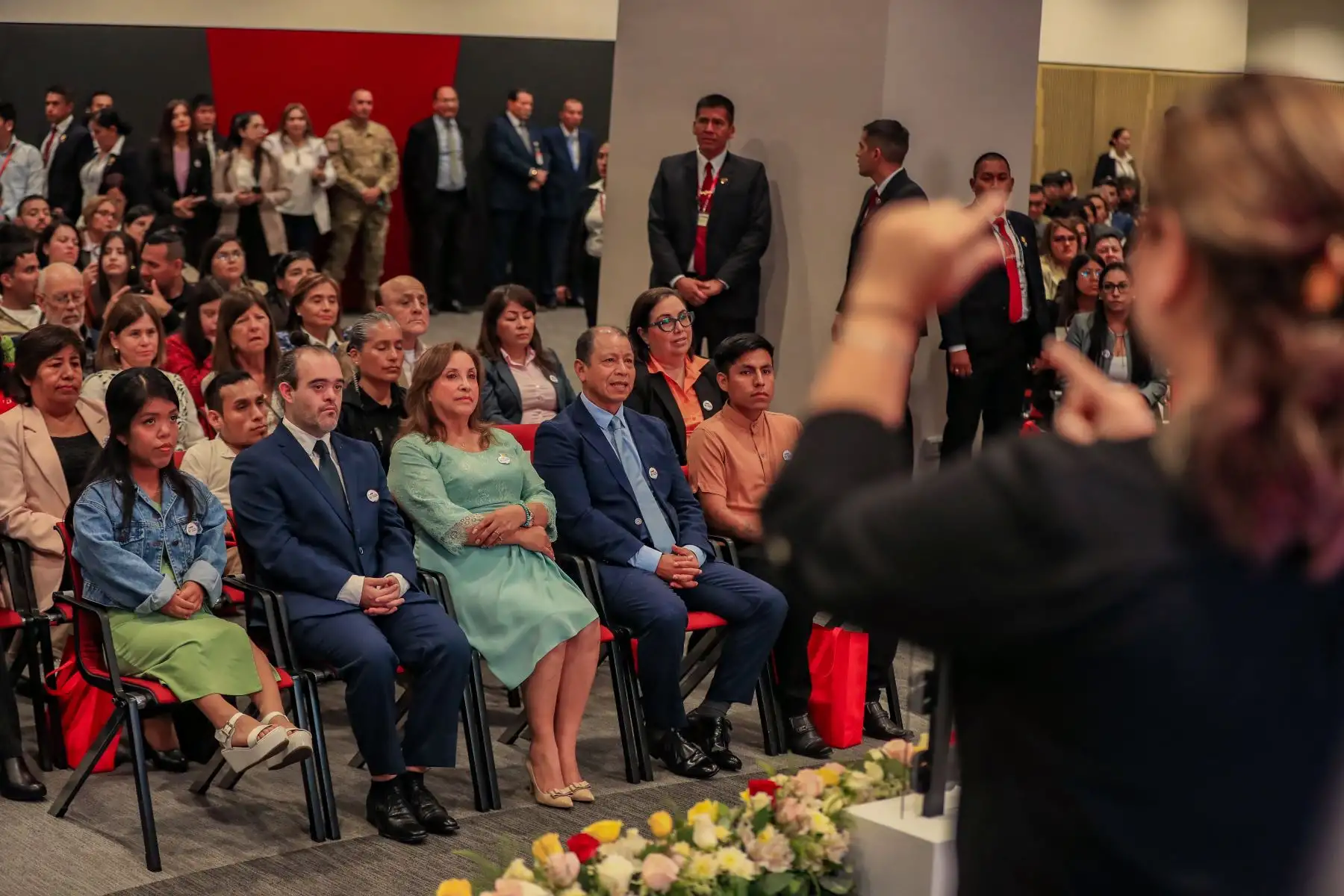 La presidenta de la república, Dina Ercilia Boluarte Zegarra, participa en el lanzamiento de la campaña “Por Más Empresas Inclusivas”, en conmemoración del Día Internacional de las Personas con Discapacidad. Foto: ANDINA/Prensa Presidencia