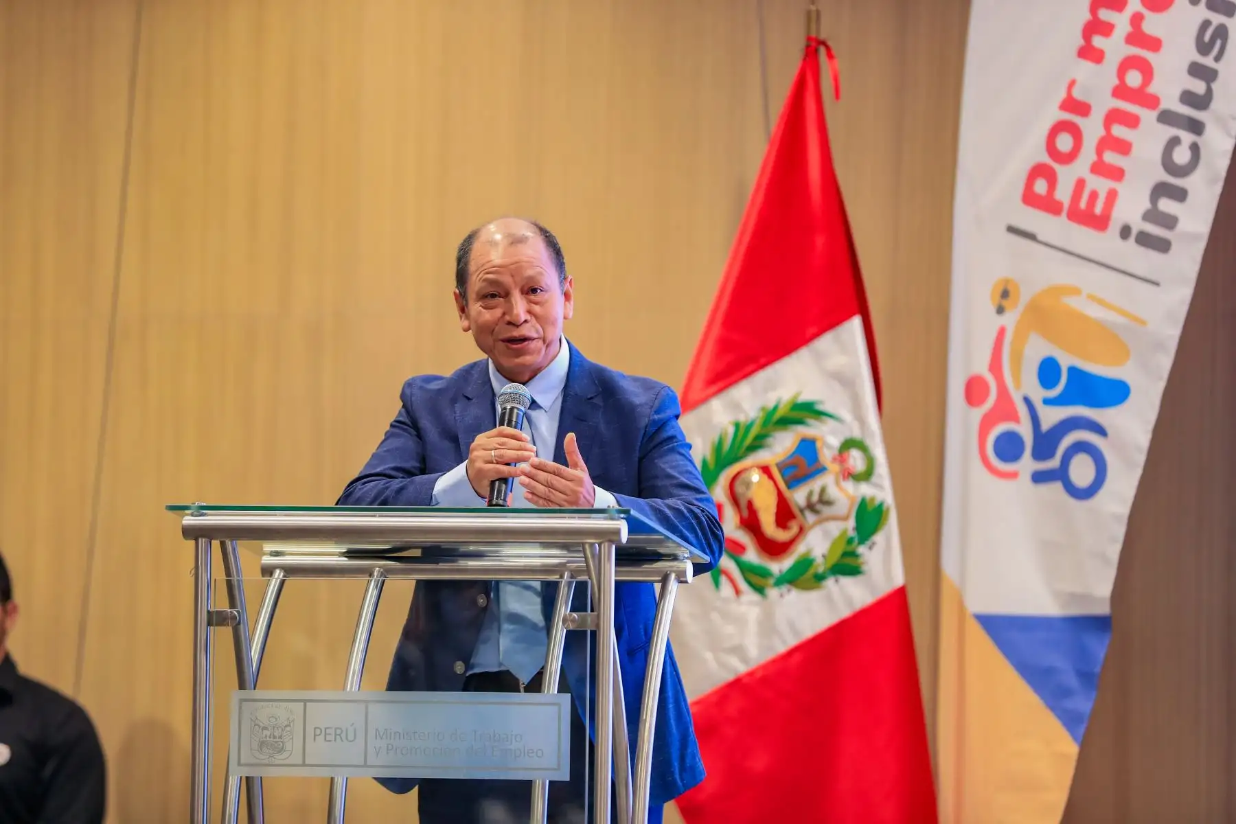 La presidenta de la república, Dina Ercilia Boluarte Zegarra, participa en el lanzamiento de la campaña “Por Más Empresas Inclusivas”, en conmemoración del Día Internacional de las Personas con Discapacidad. Foto: ANDINA/Prensa Presidencia