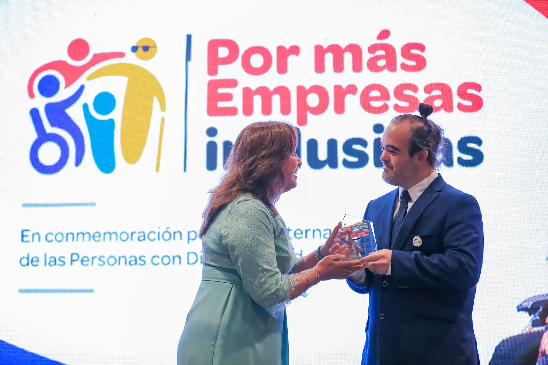 La presidenta de la república, Dina Ercilia Boluarte Zegarra, participa en el lanzamiento de la campaña “Por Más Empresas Inclusivas”, en conmemoración del Día Internacional de las Personas con Discapacidad. Foto: ANDINA/Prensa Presidencia