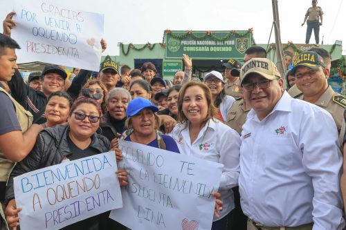 Presidenta de la república realiza visita a la Comisaría de Oquendo