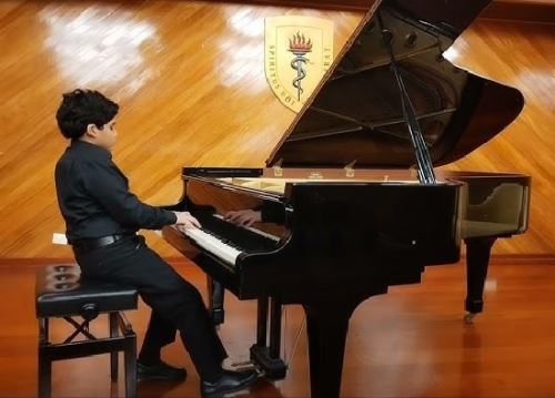 Pianista Agustín Flores Estupiñán ofrecerá recital en el Teatro de Surco.