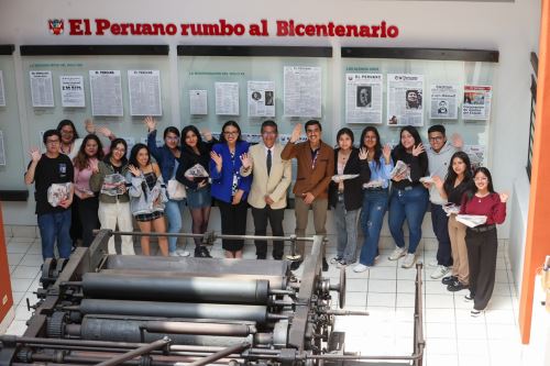 Universitarios de la César Vallejo visitaron Editora Perú para participar de la iniciativa Vive Andina