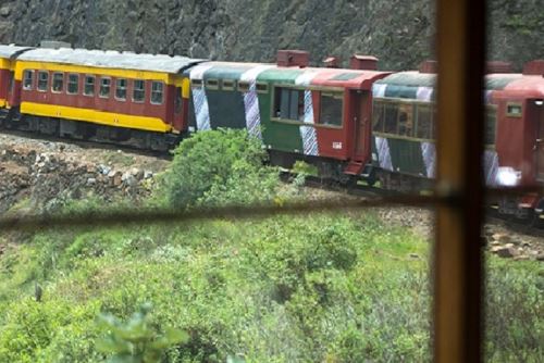 El proyecto, ubicado en Urubamba, Cusco, busca reducir accidentes de tránsito, tiempos de viaje y costos de transporte de mercancías y pasajeros.