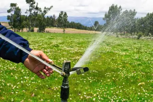 El riego tecnificado impulsará la productividad de la agricultura familiar en la zona andina del país. Foto: ANDINA/difusión.