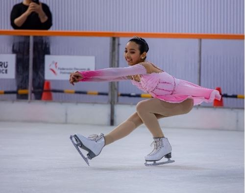 Perú sigue haciendo historia en el patinaje sobre hielo