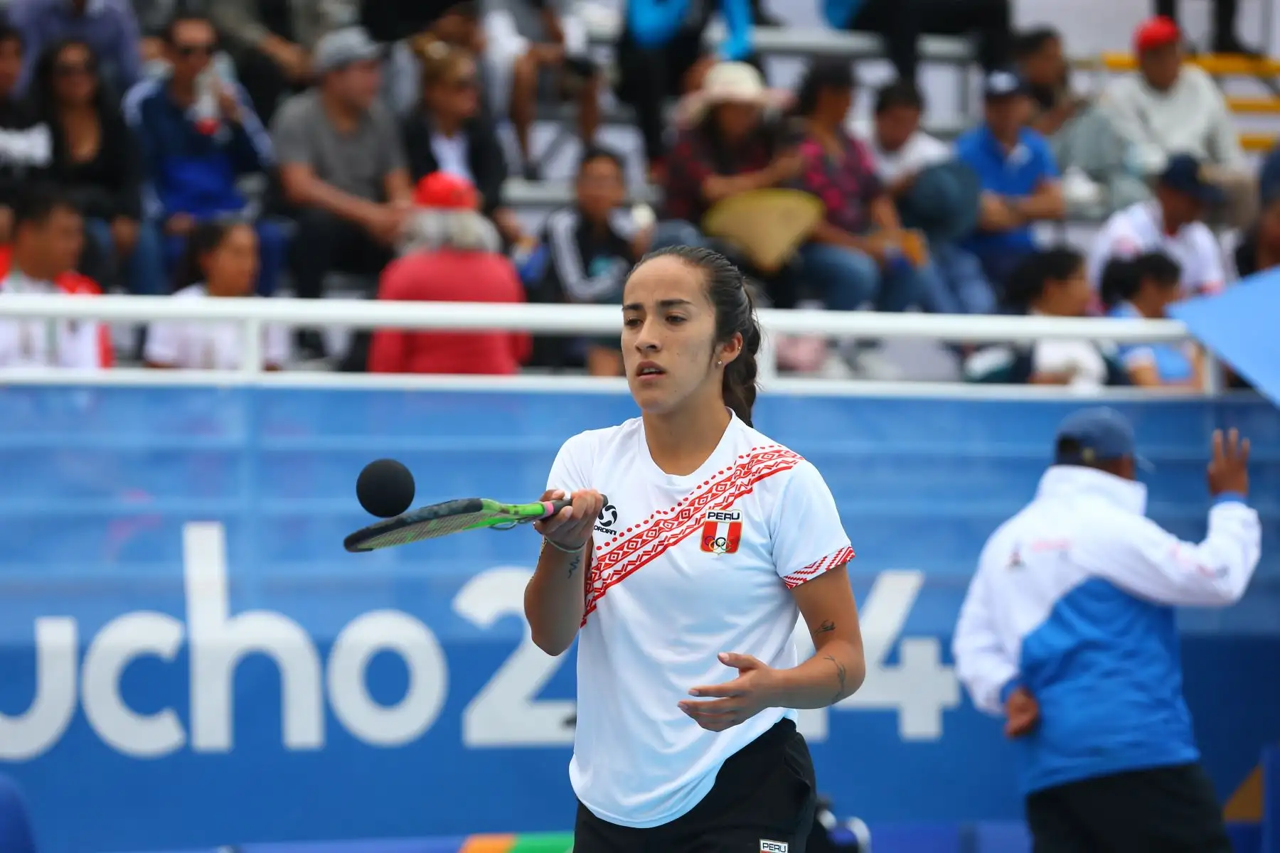 La peruana Valeria Garcés gana medalla de oro en la disciplina frontón  femenino de los Juegos Bolivarianos Bicentenario Ayacucho 2024  Foto: ANDINA/Eddy Ramos