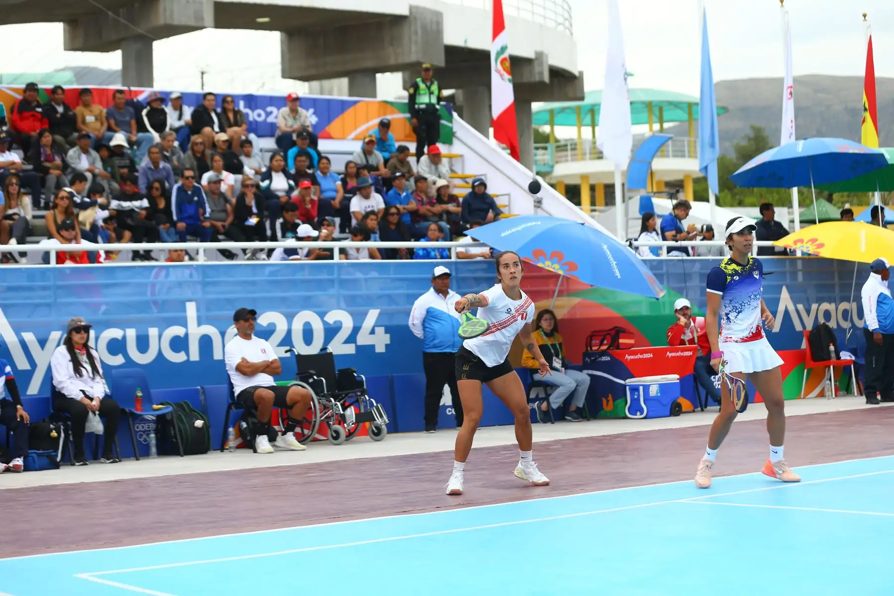 La peruana Valeria Garcés gana medalla de oro en la disciplina frontón  femenino de los Juegos Bolivarianos Bicentenario Ayacucho 2024  Foto: ANDINA/Eddy Ramos