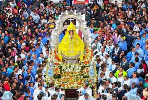 Virgen de la Puerta congrega a cientos de personas en Otuzco, La Libertad. Foto: ANDINA/Difusión