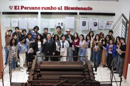 San Marcos en ‘Vive Andina’: estudiantes de Comunicación Social visitan Editora Perú