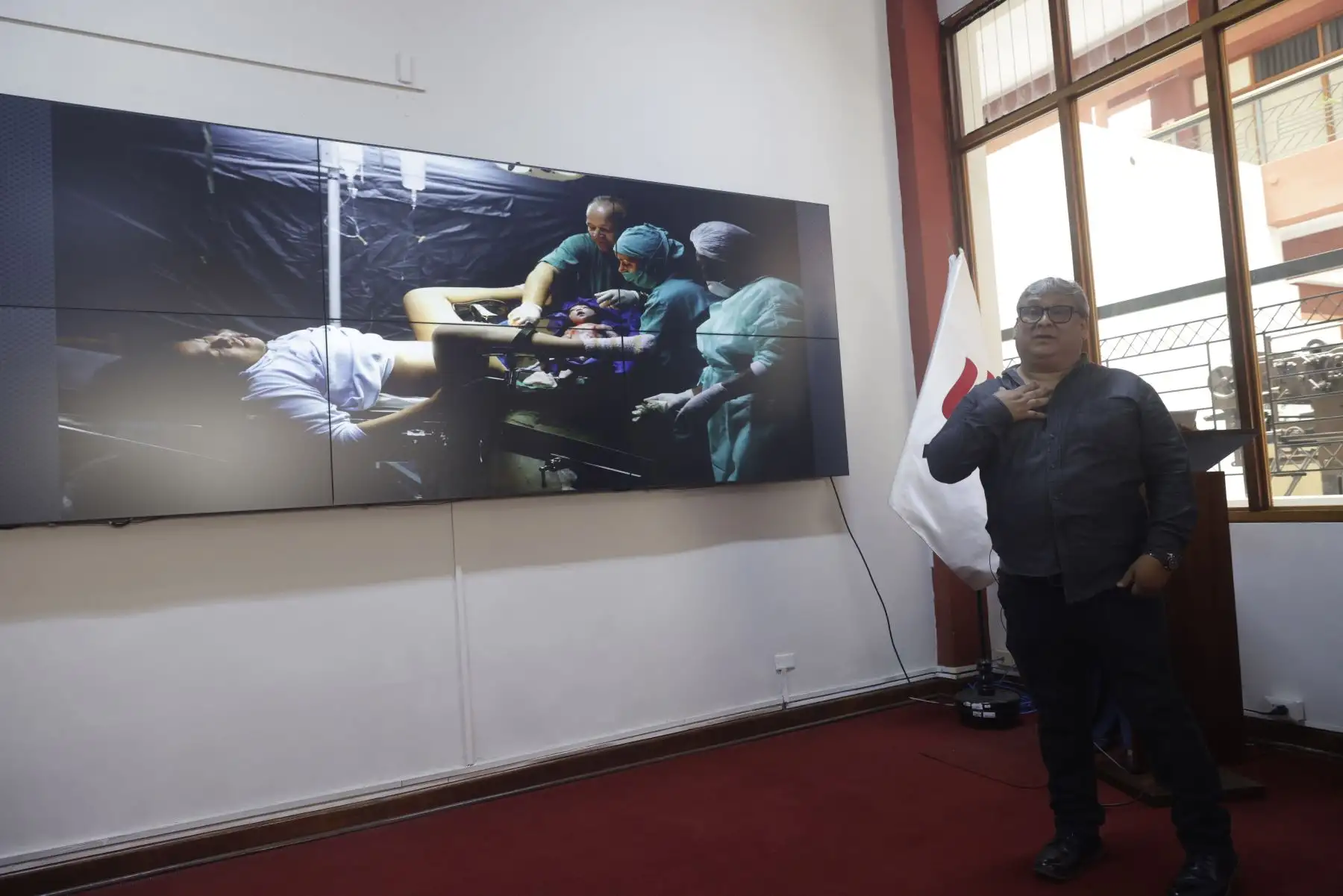 Se dio inicio a El Peruano Bicentenario, una jornada de proyección a la comunidad educativa, en las que periodistas del Diario Oficial El Peruano, y la Agencia de Noticias Andina, comparten sus experiencias y conocimientos profesionales a las nuevas generaciones. Foto: ANDINA/ Luis Iparraguirre