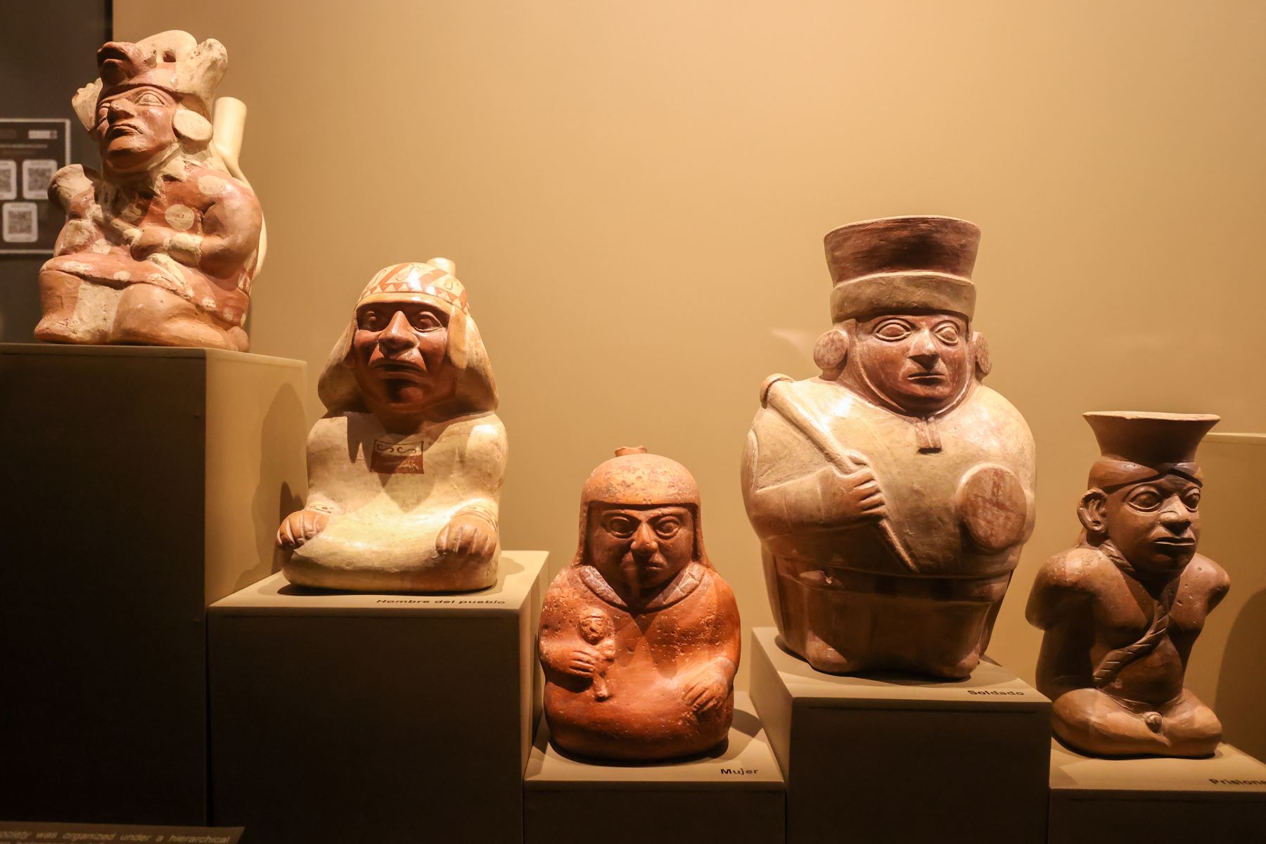 Este logro representa un incremento del 20 % en comparación con el mismo período del año pasado, marcando uno de los registros más altos en los últimos seis años para esta temporada, afirmó a la Agencia Andina el director del museo Tumbas Reales de Sipán, Edgar Bracamonte Lévano. Foto: ANDINA/Juan Carlos Guzmán Negrini