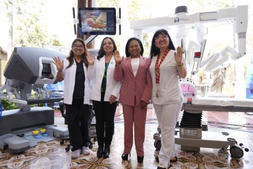 Hospital Nacional “Dos de Mayo” marca un hito en la medicina peruana con la inauguración del Sistema de Cirugía Robótica. Foto: ANDINA/Difusión