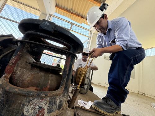 Los recursos transferidos por el Ministerio de Vivienda permitirán mejorar el funcionamiento del pozo tubular de Cortijo y mejorar el abastecimiento de agua potable en el distrito de Castilla, en Piura. ANDINA/Difusión