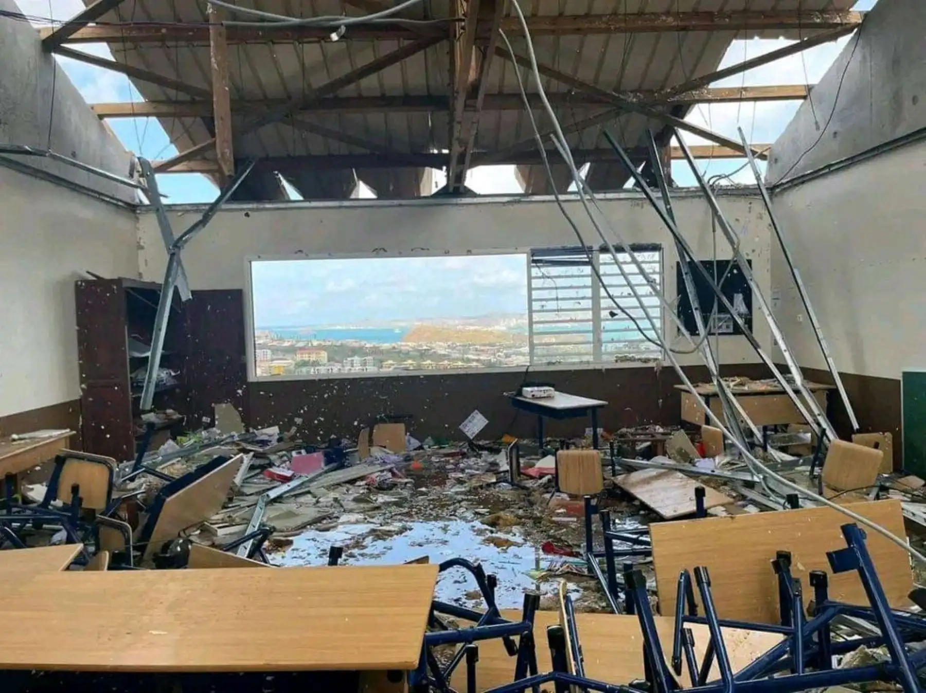 También obstaculiza el hecho de que cerca de la mitad de la población del archipiélago no esté regularizada en el territorio (en su mayoría son inmigrantes indocumentados procedentes de las vecinas islas de Comoras). Foto: AFP