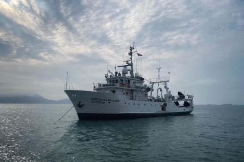 El crucero de investigación contribuirá a las proyecciones de pesca del recurso calamar gigante para el 2025. Foto: Imarpe