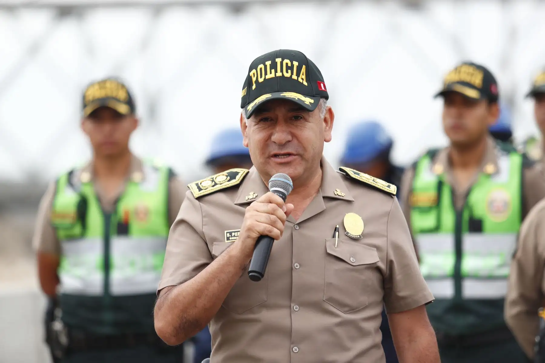 Policía Nacional del Perú realizó un despliegue de personal policial en las inmediaciones del puente modular de ingreso al Nuevo Aeropuerto Internacional Jorge Chávez, bajo la supervisión del Ministerio de Transportes y Comunicaciones, la ATU y el Indeci. Foto: ANDINA/Daniel Bracamonte