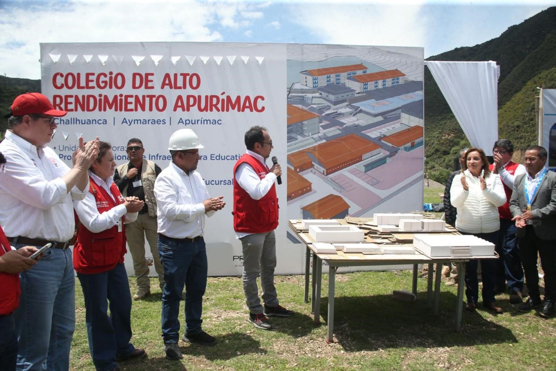 El COAR Apurímac tendrá aulas flexibles, talleres, laboratorios, residencia para estudiantes, polideportivo, piscina, biblioteca, entre otros ambientes. Foto: Minedu