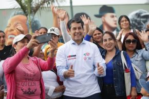 El ministro Julio Demartini anunció que que a través de esta iniciativa, en el 2025 se ampliará la cobertura y se brindará asistencia técnica a mujeres de Lima, Callao, La Libertad, Ayacucho, San Martín, Madre de Dios, Apurímac y Ucayali. Foto: Midis