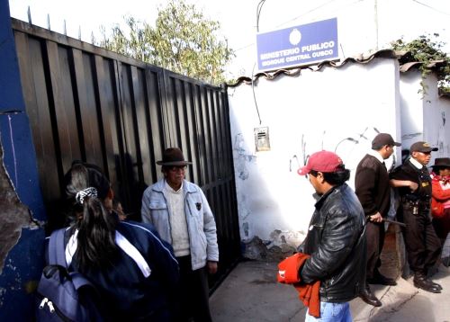 Agentes de Divincri Cusco investigan muerte de religioso dentro de convento de La Merced, ubicado en la ciudad imperial. ANDINA/Percy Hurtado Santillán